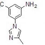 3-(4-Methyl-1H-imidazol-1-yl)-5-(trifluoromethyl)aniline